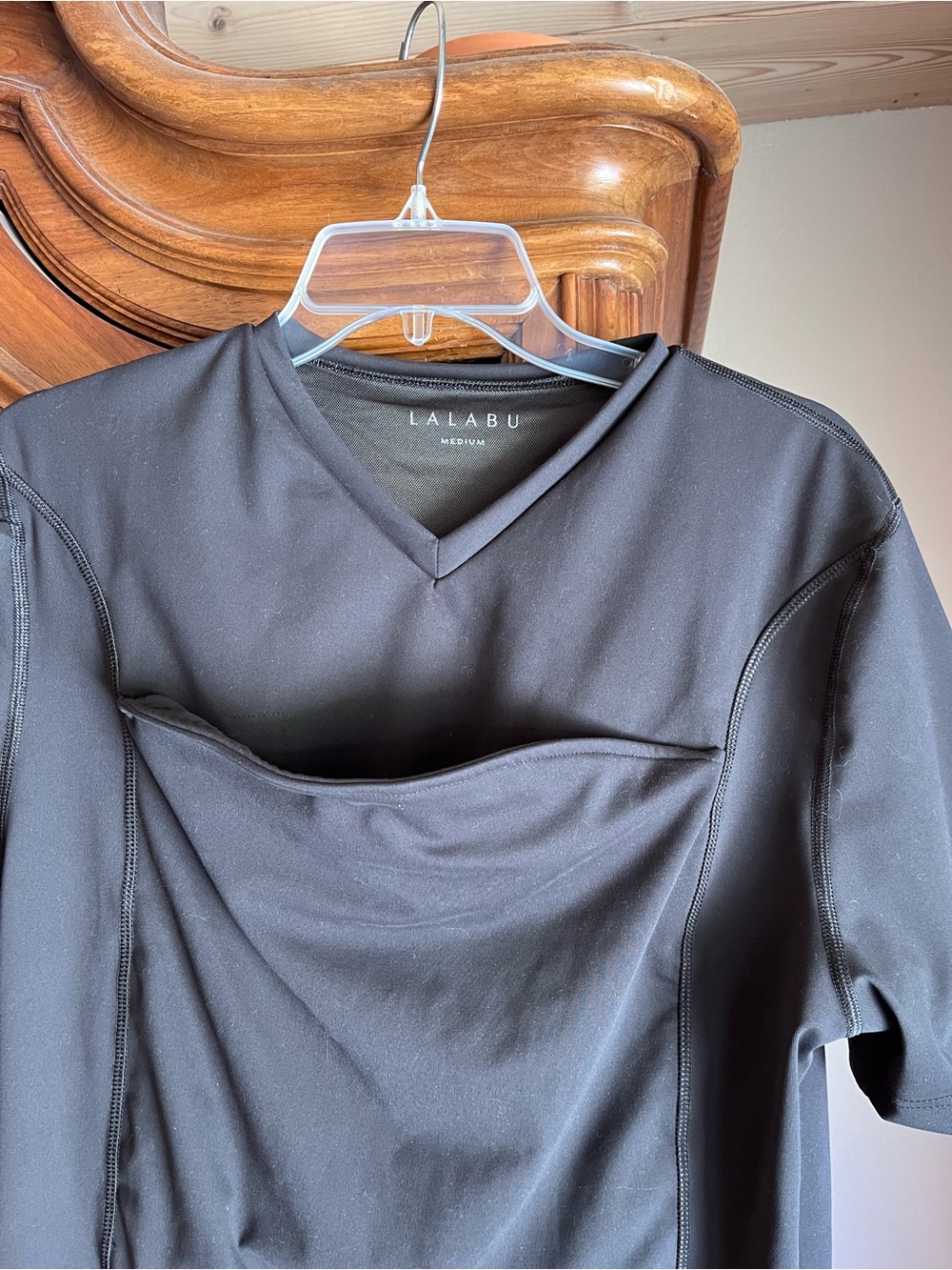 Dad Soothing Carrying lalabu Black Shirt - Picture 2 of 5